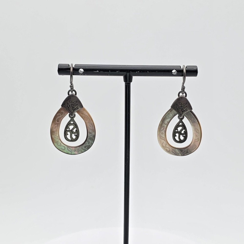 SILPADA Abolone Shell Earrings 925 Sterling Silver Etched‎ Teardrop Dangle Drop